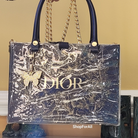 Dior - Picture 3 of 16